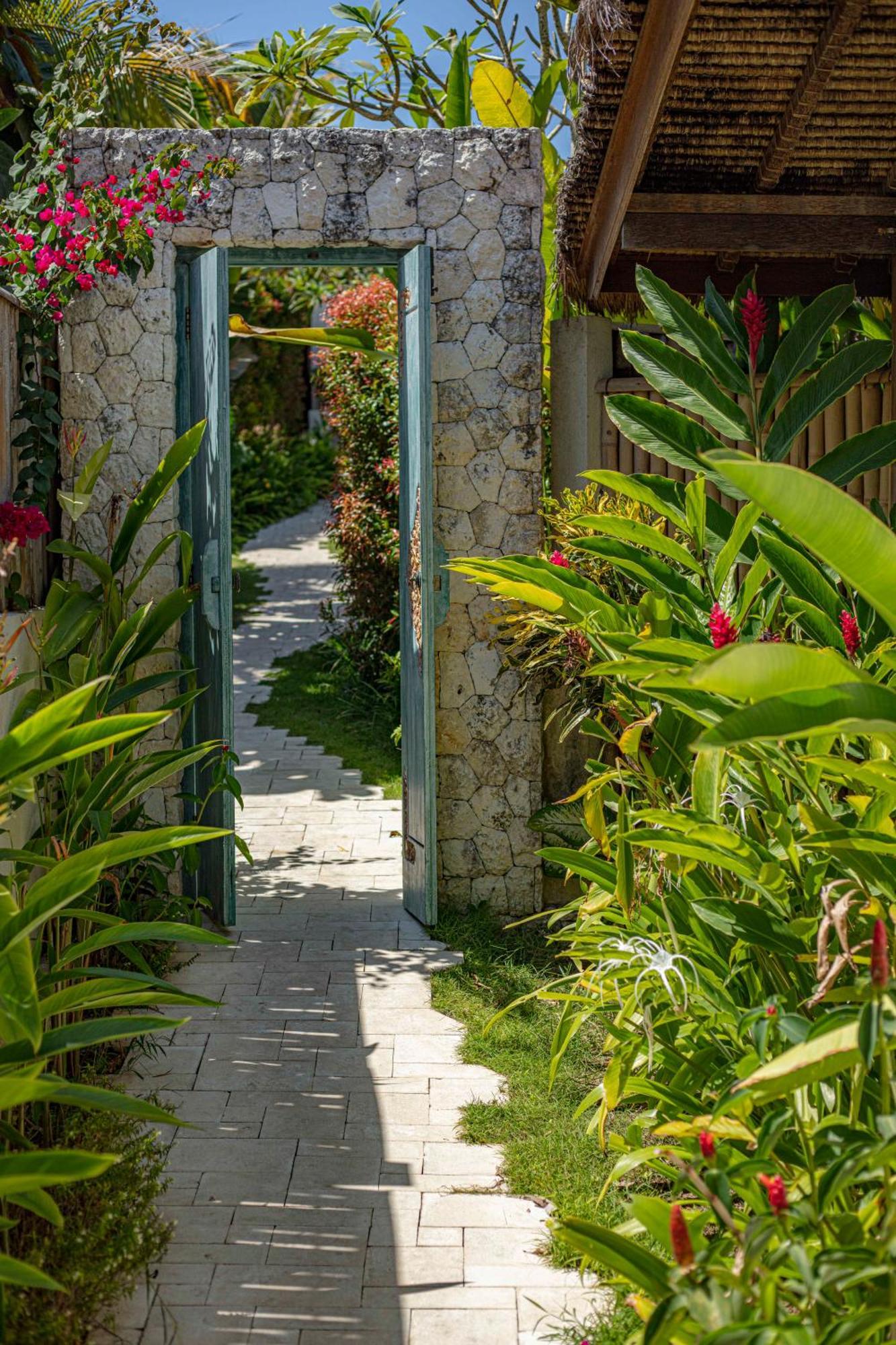 Hotel Gypsea Bali à Uluwatu Extérieur photo