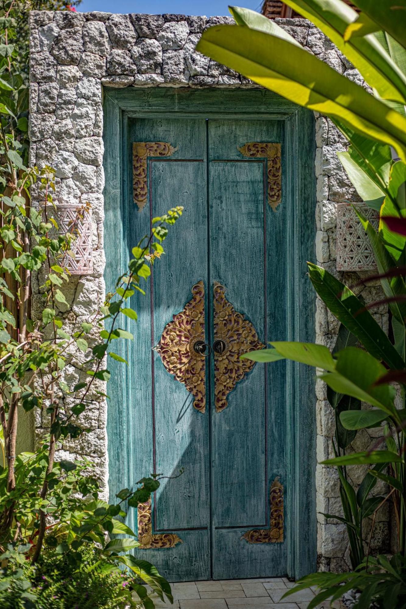 Hotel Gypsea Bali à Uluwatu Extérieur photo